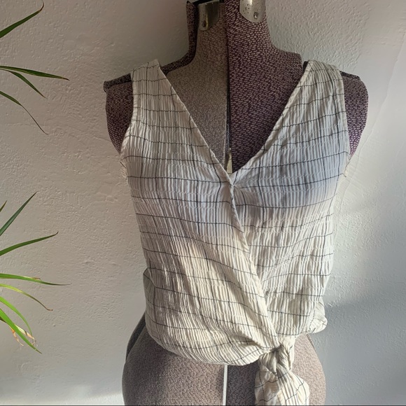 Eye Shadow | Cream Windowpane Pattern Wrap Tank Top - Small - Picture 5 of 14